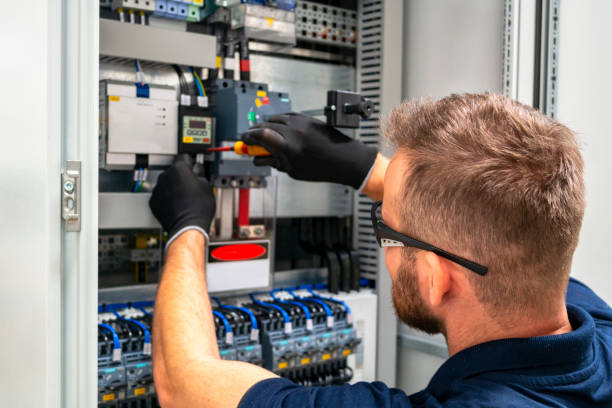 Best Circuit Breaker Repair  in Ennis, TX